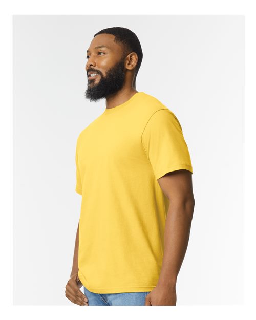 Gildan Unisex Softstyle® Midweight T-Shirt 65000