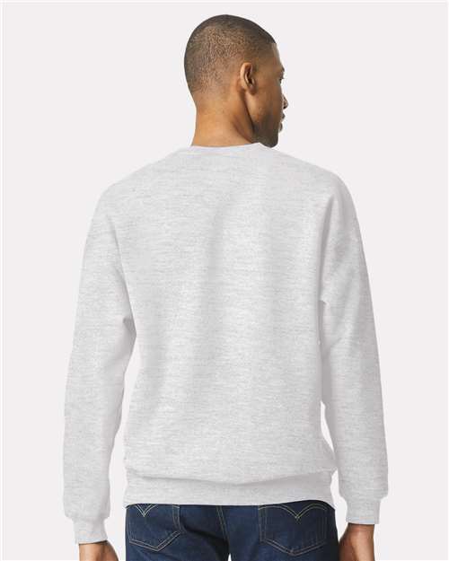 Gildan Unisex Softstyle® Midweight Crewneck Sweatshirt SF000