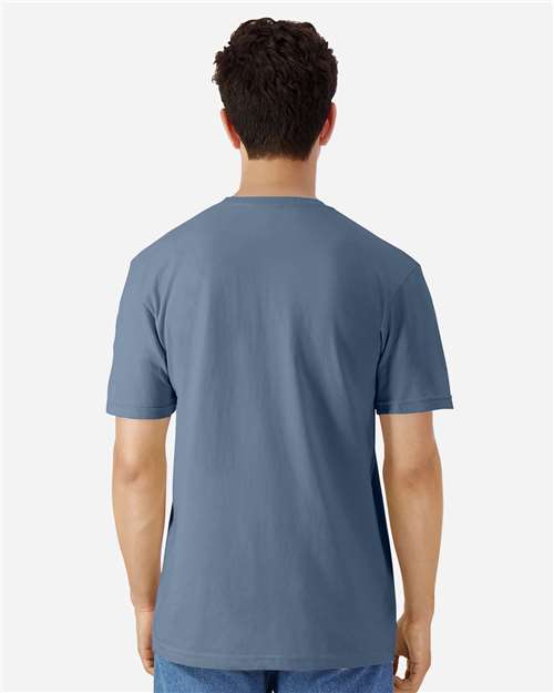 Gildan Unisex Light Cotton T-Shirt 3000