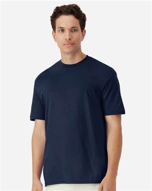 Gildan Unisex Light Cotton T-Shirt 3000
