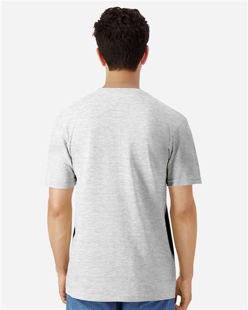 Gildan Unisex Light Cotton T-Shirt 3000