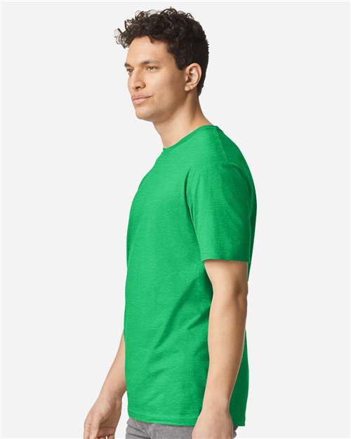 Gildan Unisex Light Cotton T-Shirt 3000