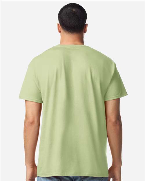 Gildan Unisex Light Cotton T-Shirt 3000