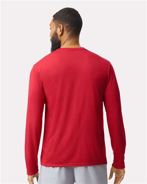 Gildan Unisex Performance® Long Sleeve T-Shirt 42400